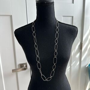 Modern Silver Oval Link Necklace